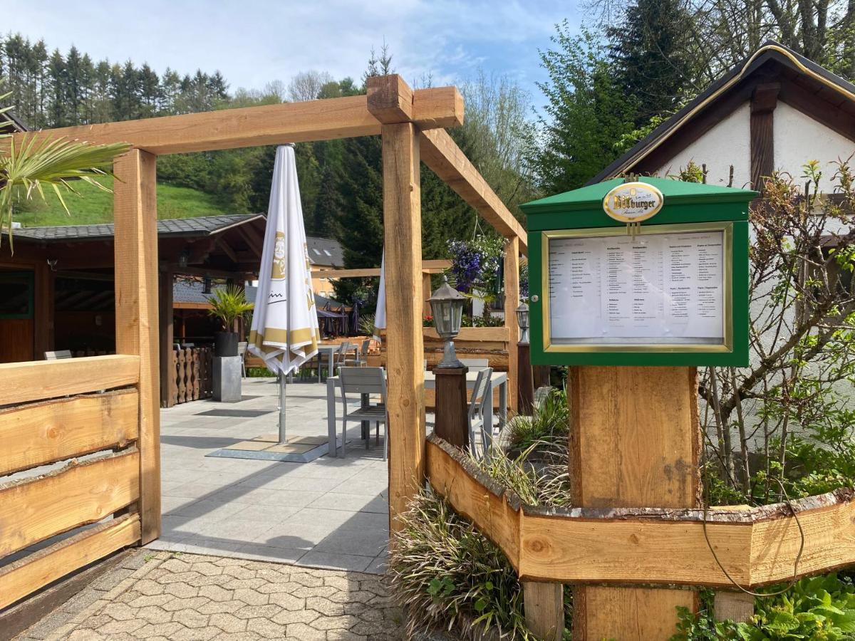 Hotel-Restaurant Theis-Muehle Biersdorf エクステリア 写真
